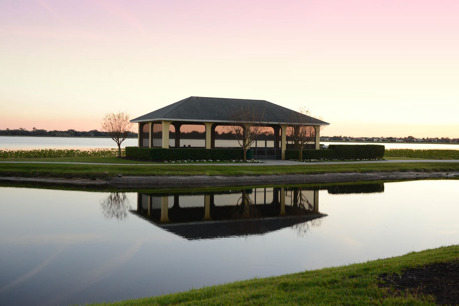 Florida Retirement Community Lake View